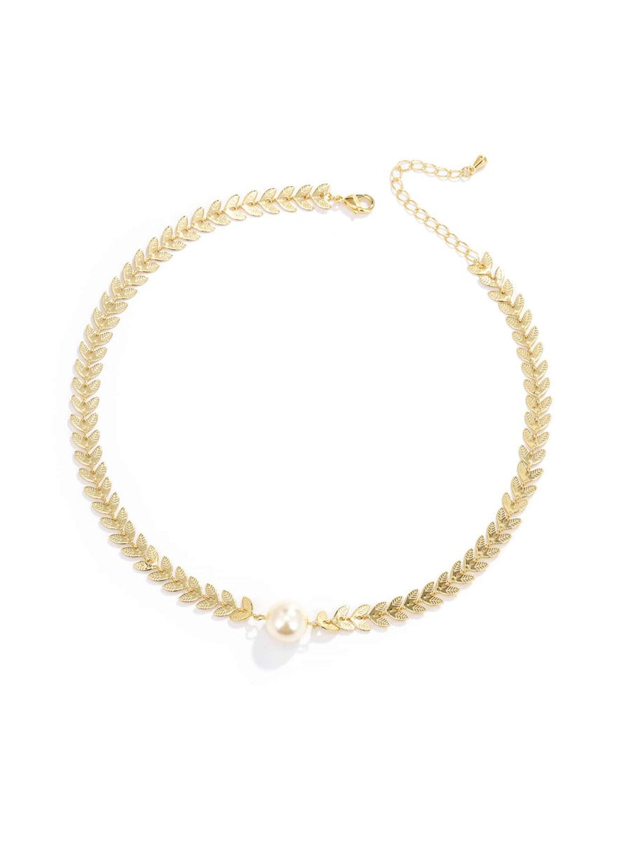 Faux Pearl Decor Necklace